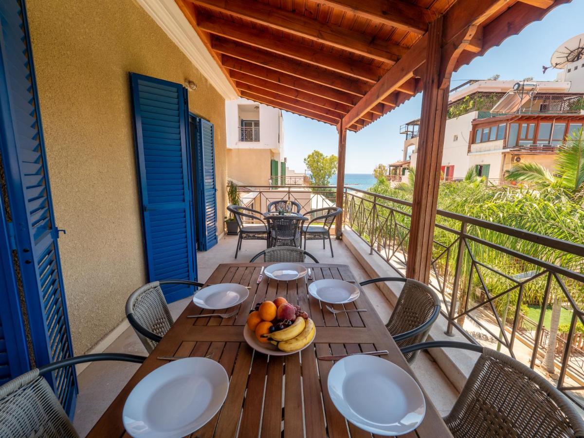 The Salnik Beach Apartment Limassol Bagian luar foto