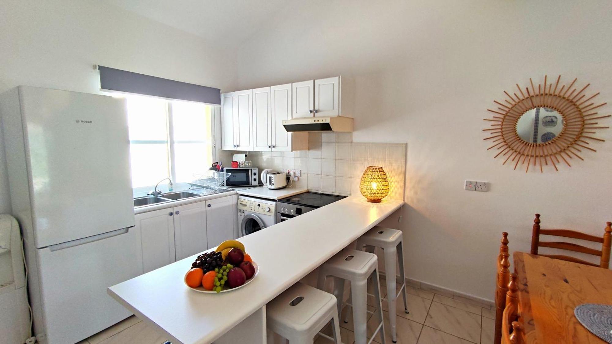 The Salnik Beach Apartment Limassol Ruang foto